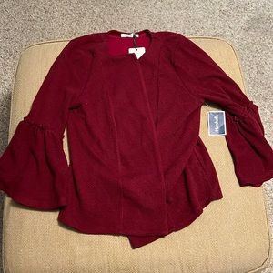Maroon, large, green envelope las Angeles, sweater/cardigan